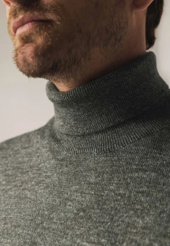 Online Coltrui van een acrylmix Truien