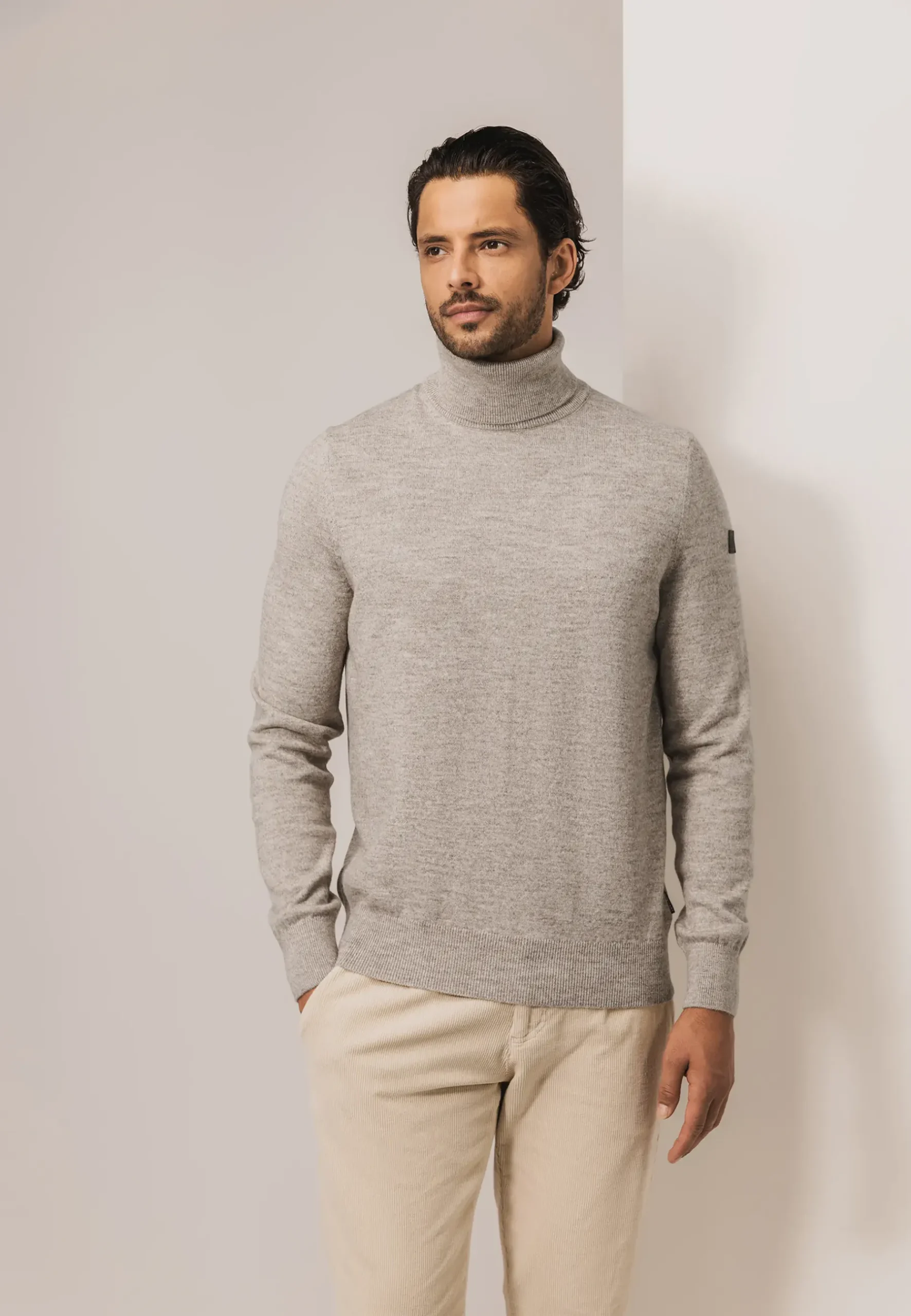 Discount Coltrui van een acrylmix Truien