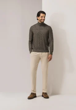 Best Coltrui van een acrylmix Truien