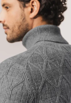 Online Coltrui van een lamswolmix Truien