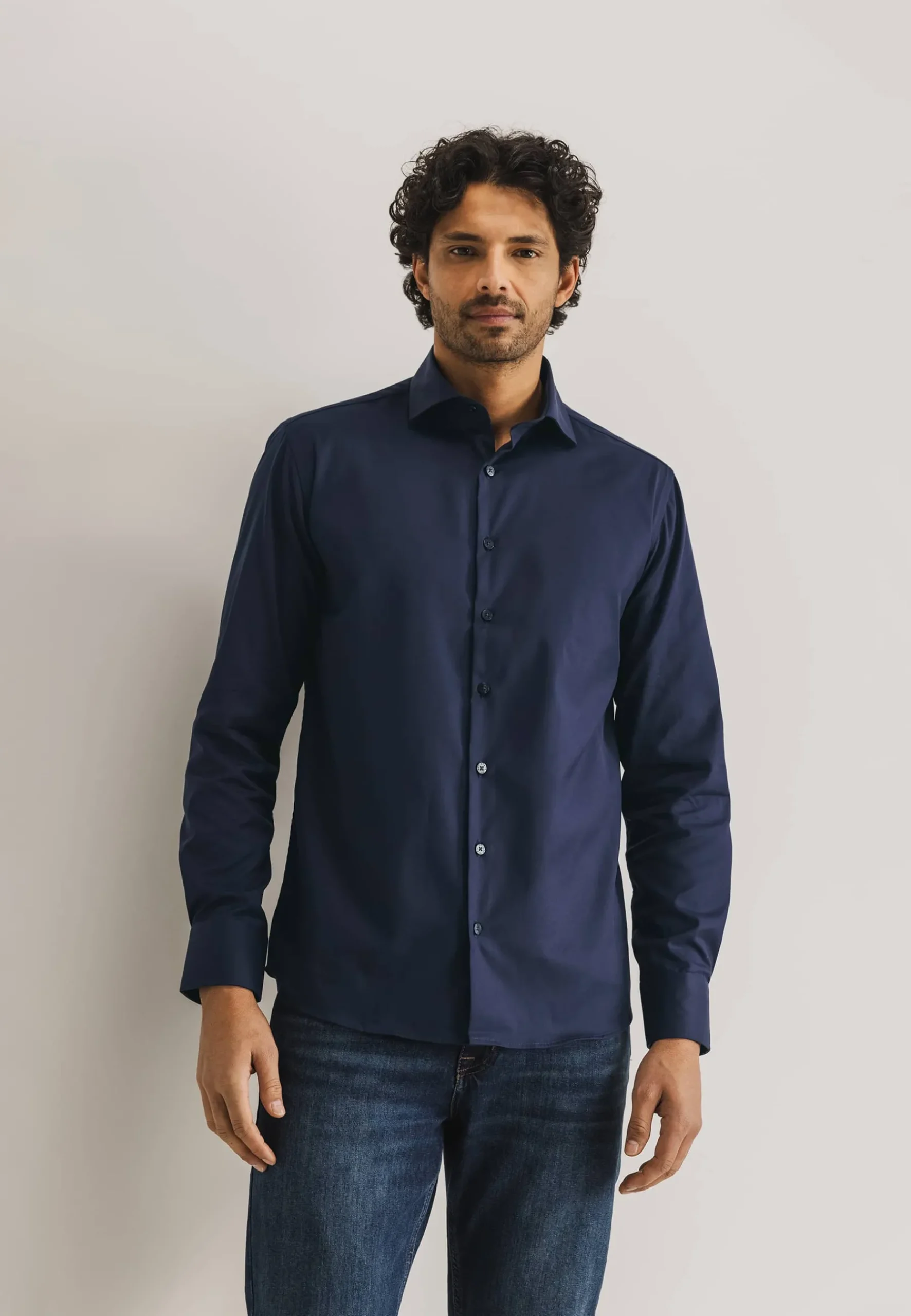 Outlet ESSENTIALS strijkvrij overhemd Overhemden