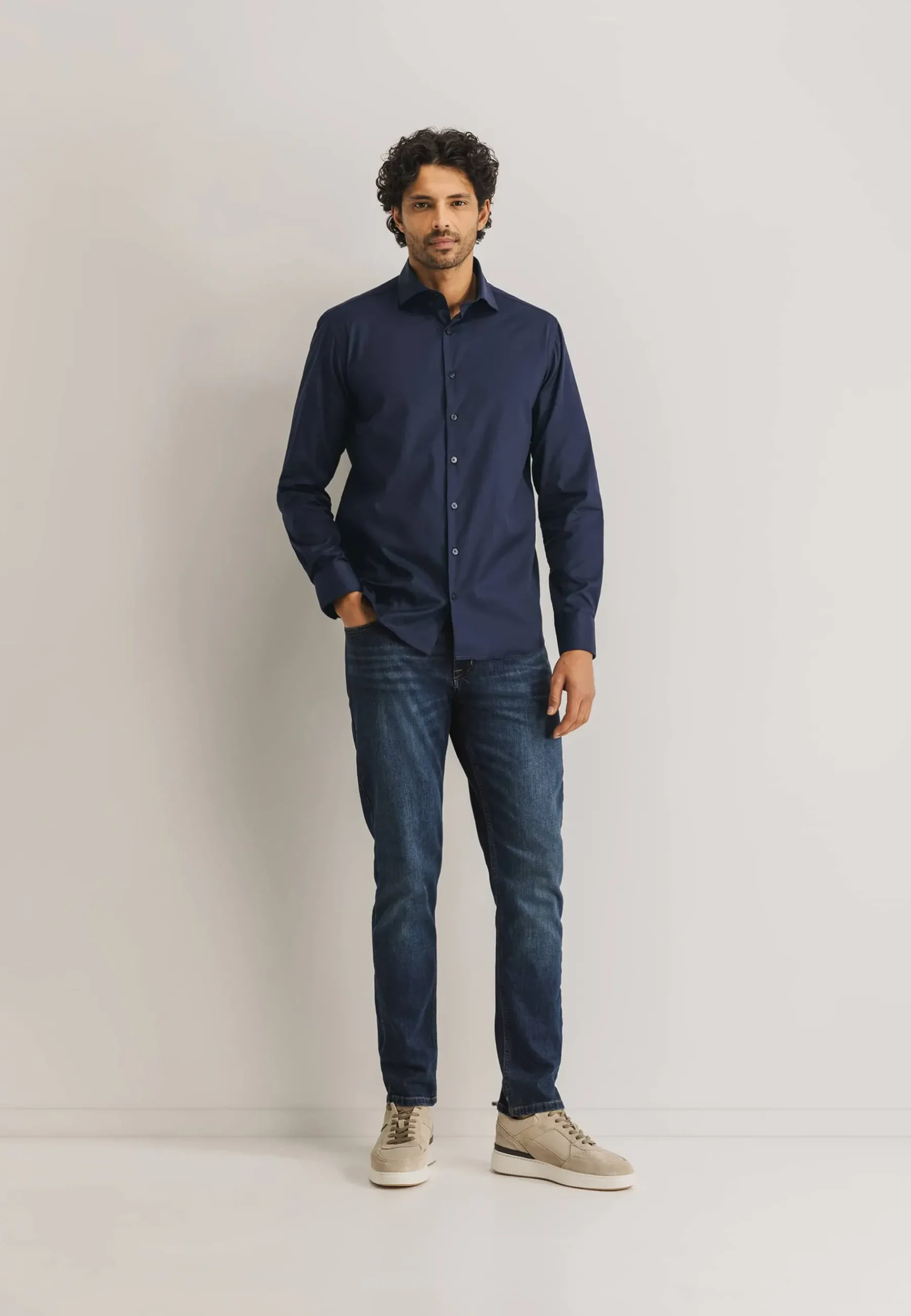 Outlet ESSENTIALS strijkvrij overhemd Overhemden