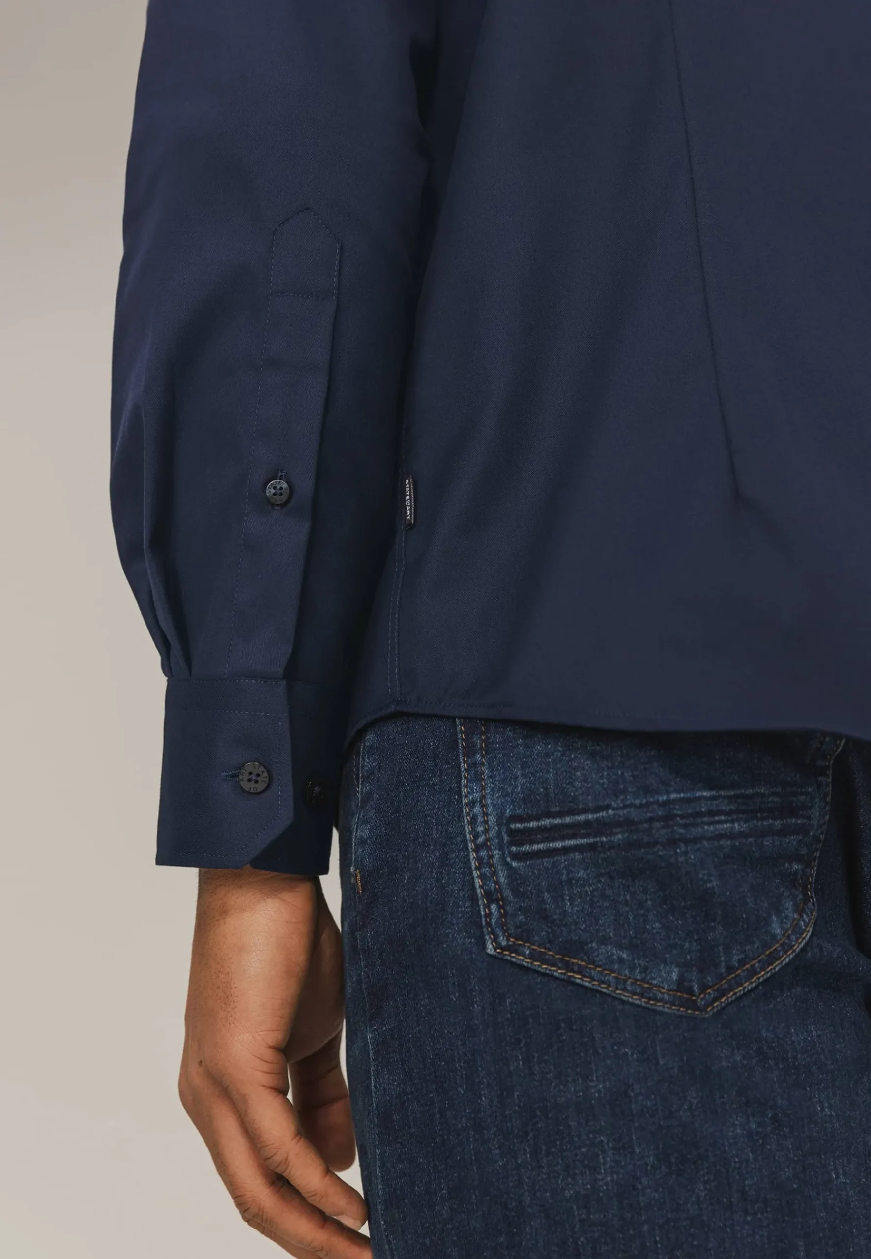 Outlet ESSENTIALS strijkvrij overhemd Overhemden