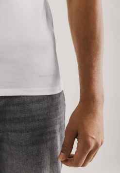 Outlet ESSENTIALS T-shirt met V-hals T-Shirts