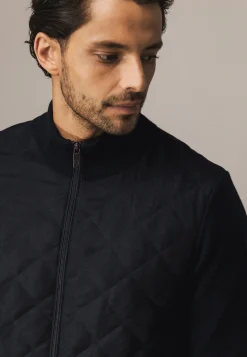 Best Gebreid vest met doorgestikte voorkant Vesten