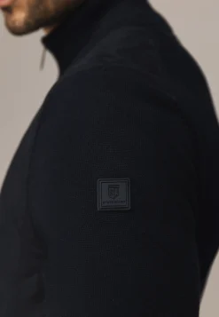 Best Gebreid vest met doorgestikte voorkant Vesten