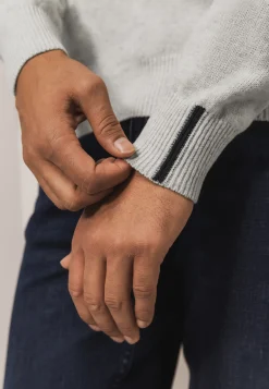 Outlet Lamswollen trui met zadelmouwen Truien