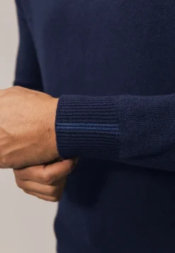 Hot Lamswollen trui met zadelmouwen Truien