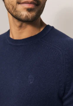 Hot Lamswollen trui met zadelmouwen Truien