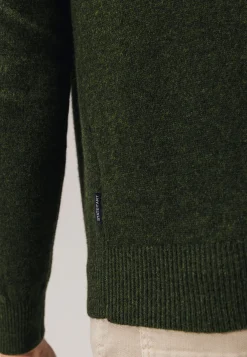 Hot Lamswollen trui met zadelmouwen Truien