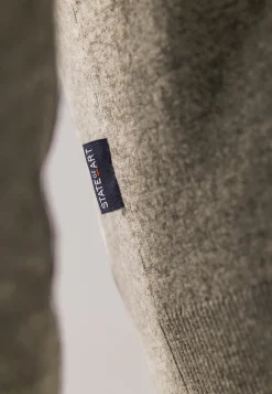 Clearance Trui met halve rits en rubberen badge Truien