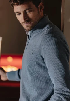 Hot Trui met halve rits en structuurpatroon Truien