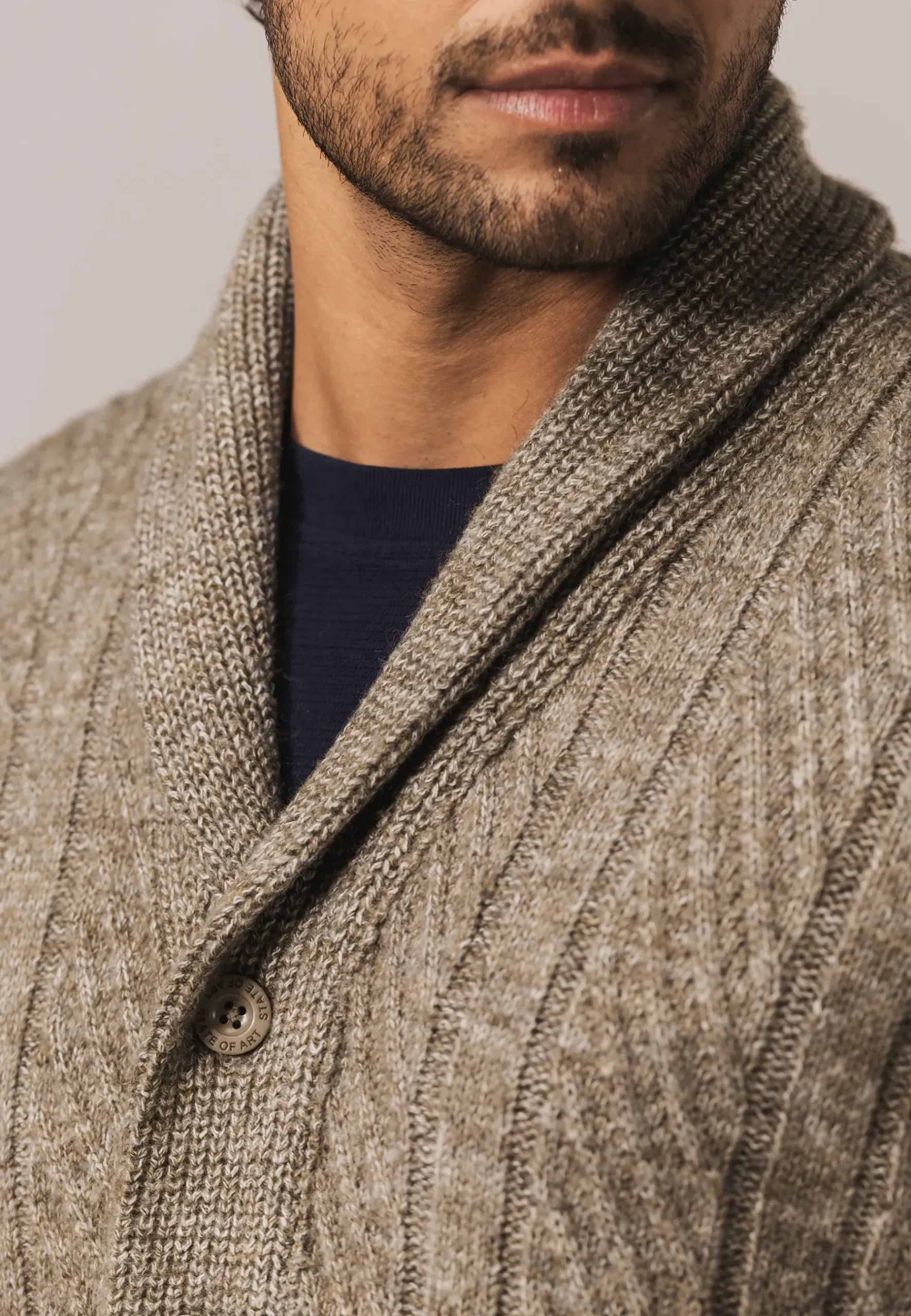 Outlet Vest met sjaalkraag van CIPRO-garen Vesten